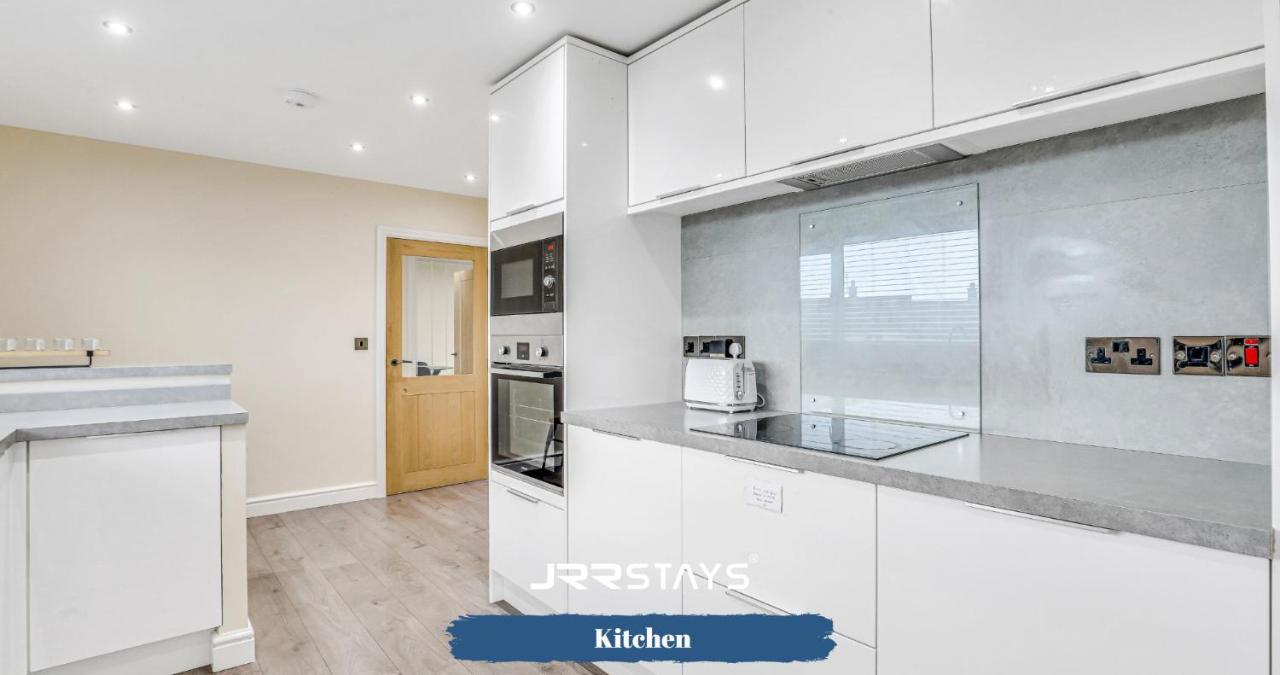 Cockermouth - 3 Bedroom, Sleeps 10 Garden - Jrr Stays Экстерьер фото