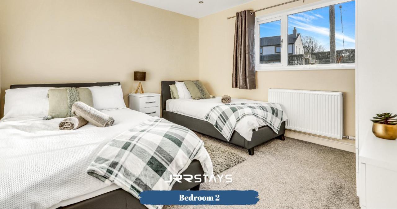 Cockermouth - 3 Bedroom, Sleeps 10 Garden - Jrr Stays Экстерьер фото