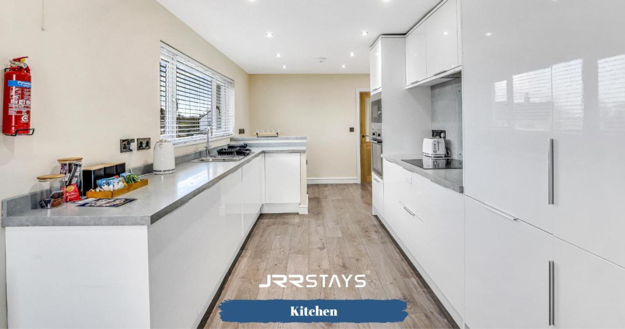 Cockermouth - 3 Bedroom, Sleeps 10 Garden - Jrr Stays Экстерьер фото